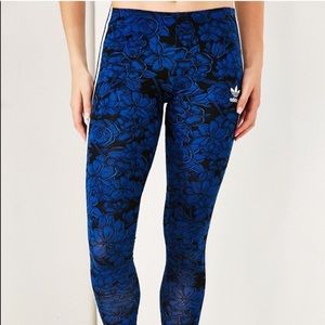 Adidas 3 stripe leggings